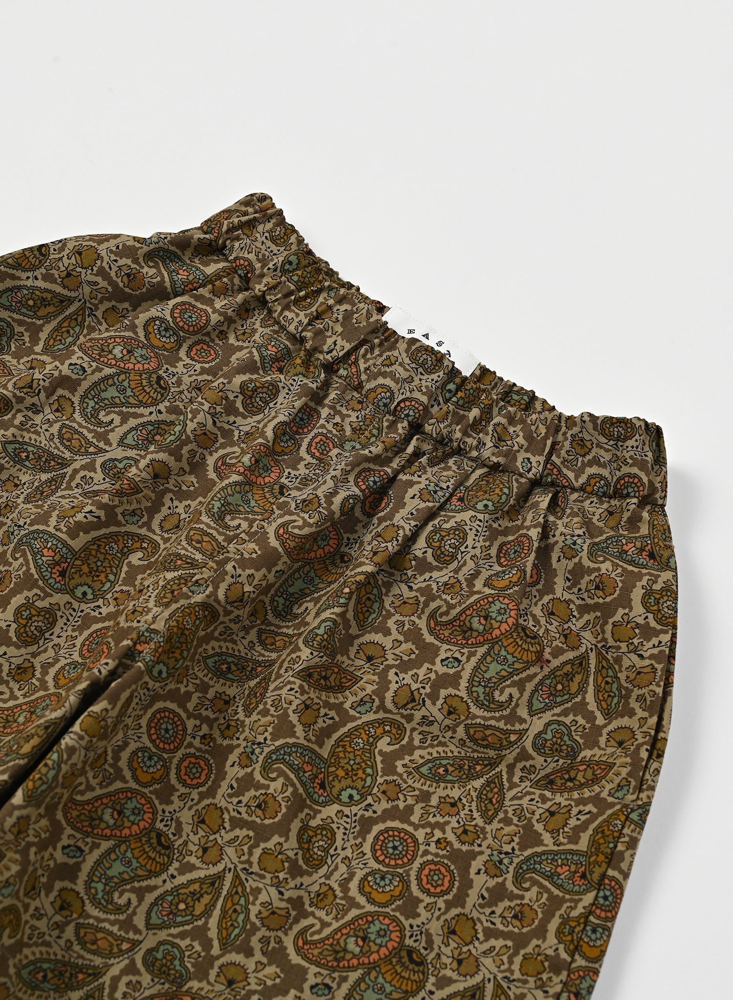 Lounge Shorts / Liam Shorts / Beige Paisley