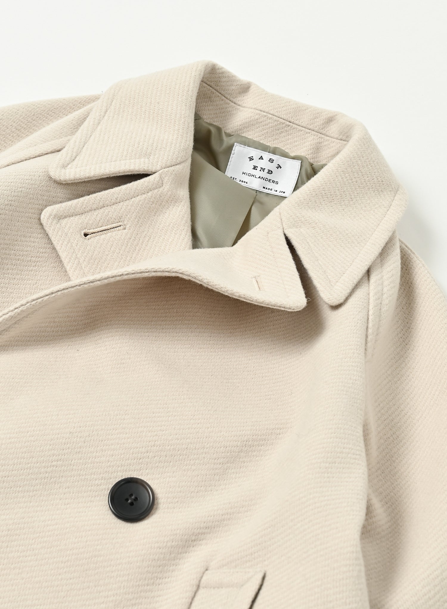Peacoat / William Coat / White